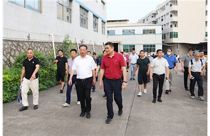 泉州科創(chuàng)中心、南安裝備協(xié)會(huì)聯(lián)合組織50多家企業(yè)學(xué)習(xí)考察 海絲商報(bào)